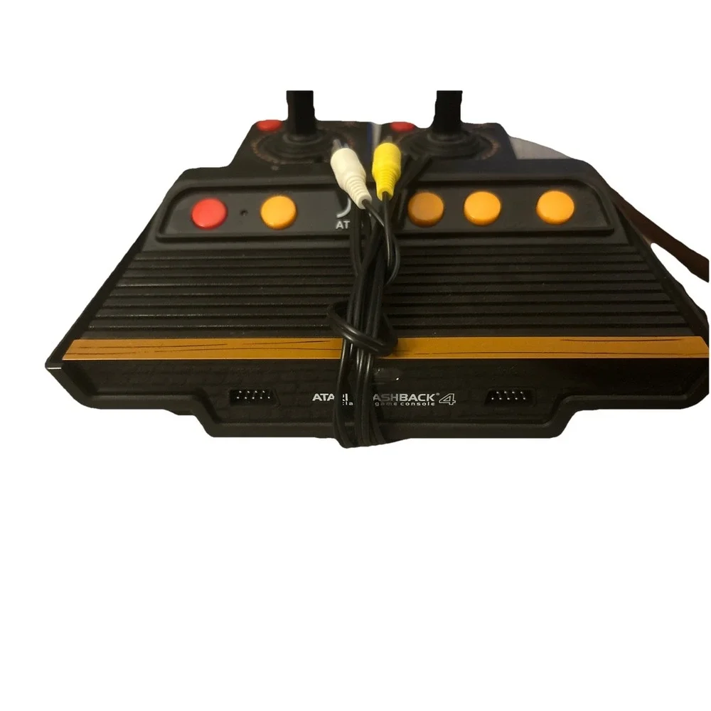 Atari Flashback 4 Classic Game Console 2 Controllers 1 Cord No Power Cord